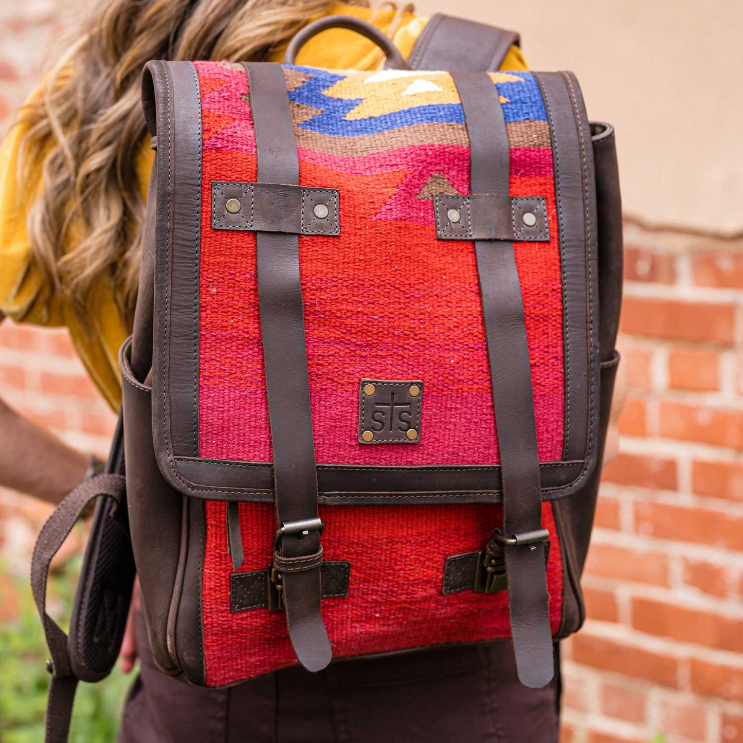Load image into Gallery viewer, Crimson Sun Laptop Slot Knapsack by STS
