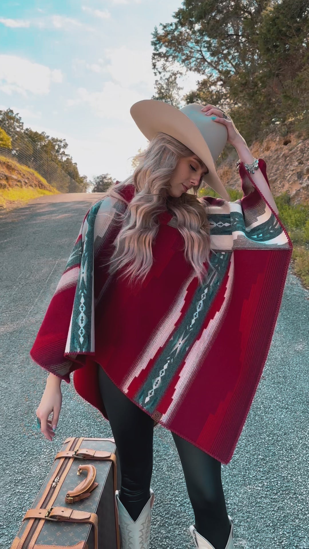 Load and play video in Gallery viewer, Alamosa Wool Poncho

