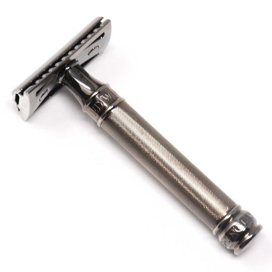 Load image into Gallery viewer, Edwin Jagger DE89 Black Gold Plated Barley DE Safety Razor

