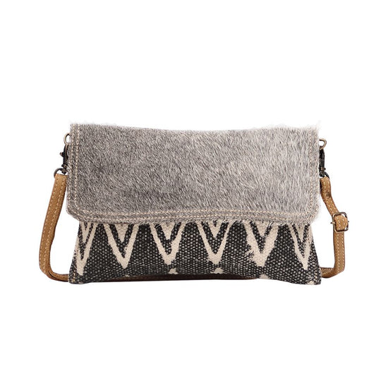 Load image into Gallery viewer, Pearl Gray Small Crossbody Bag
