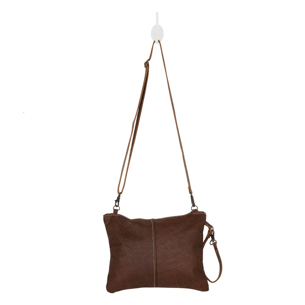 Load image into Gallery viewer, The Wanderer Leather Bag

