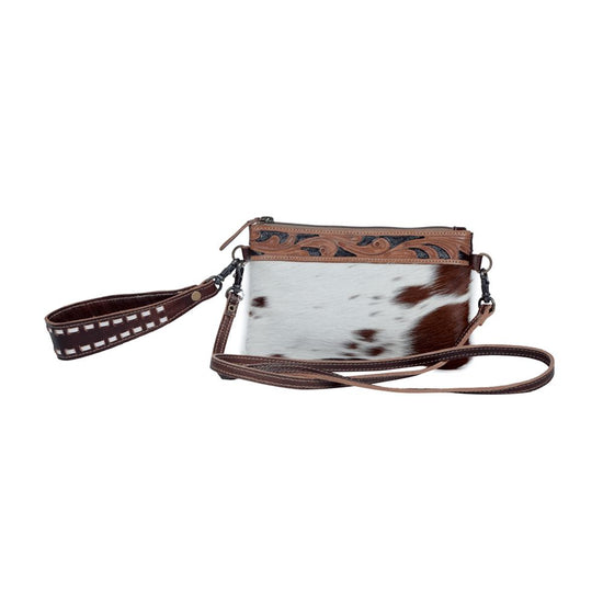 Load image into Gallery viewer, Streaks Delight Hand Tooled Belt Bag
